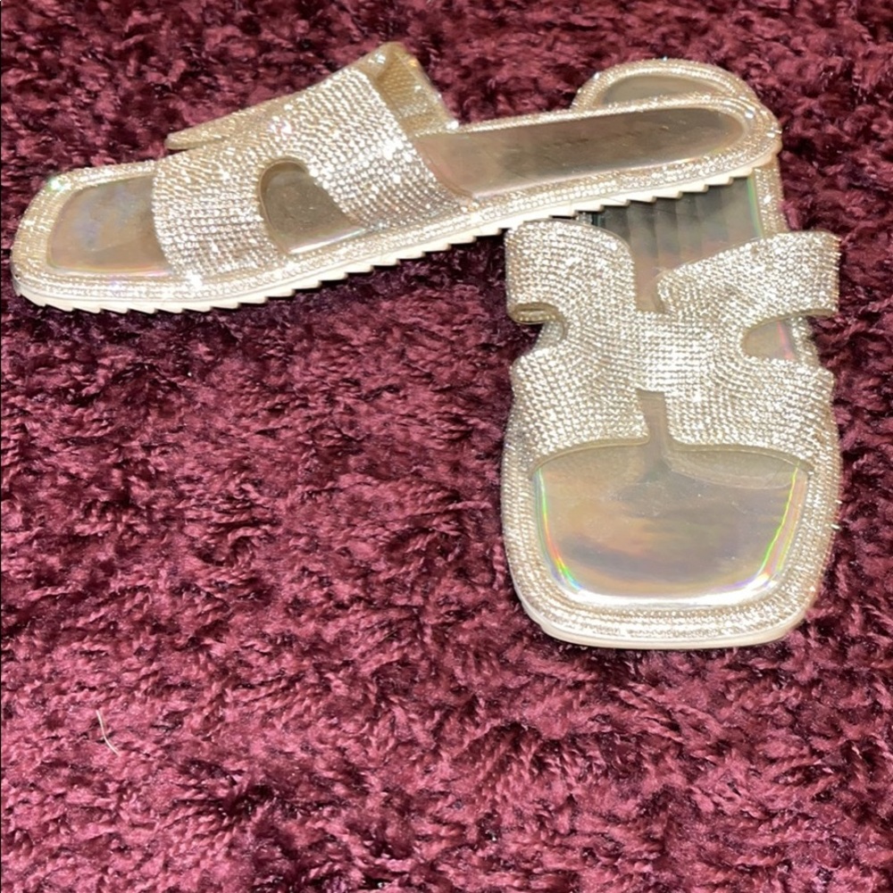 Shoes - Picture 2 of 2